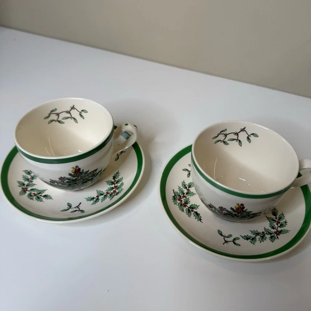 2 Spode Christmas Tree Tea Cup and Saucer Made in England